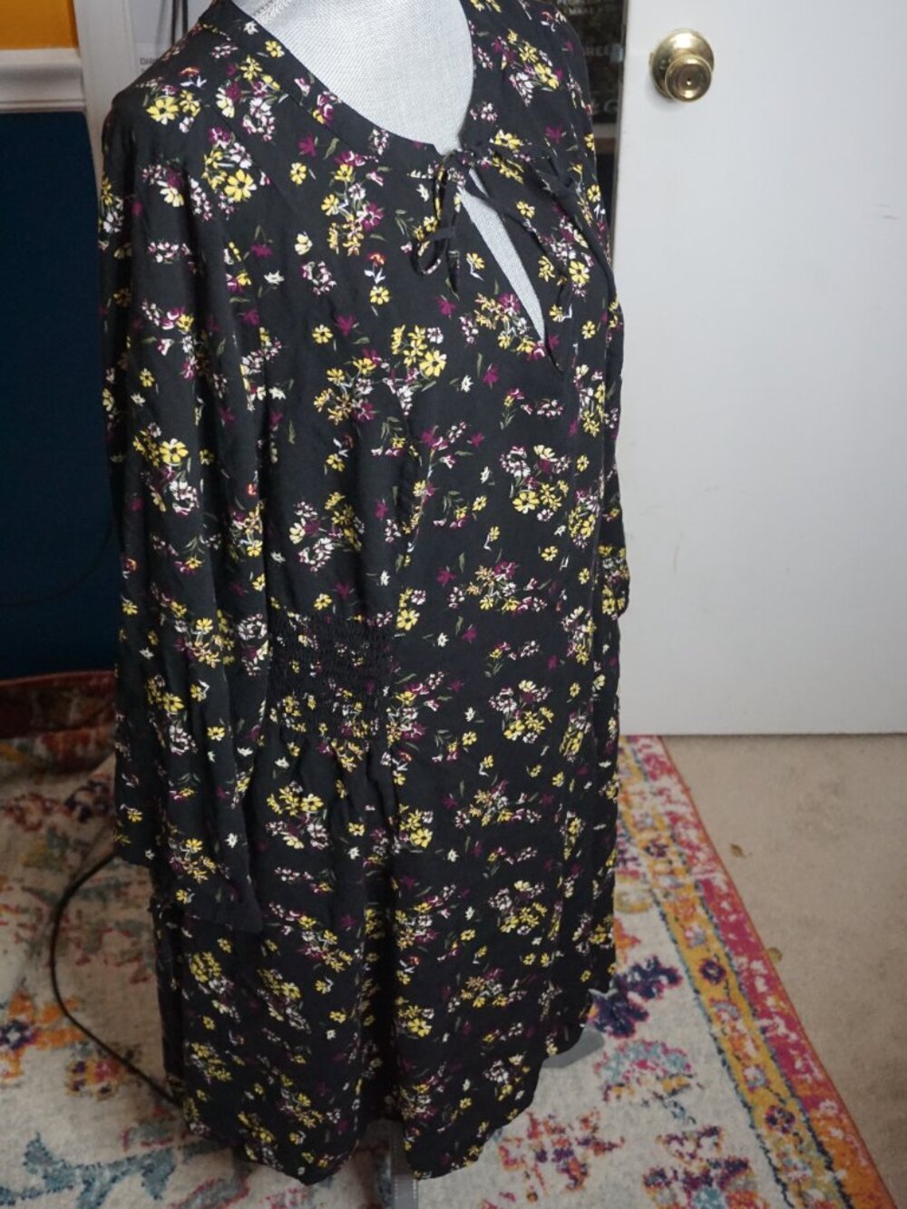 Torrid Floral Long Sleeve Tie‑Neck Dress – Size 3